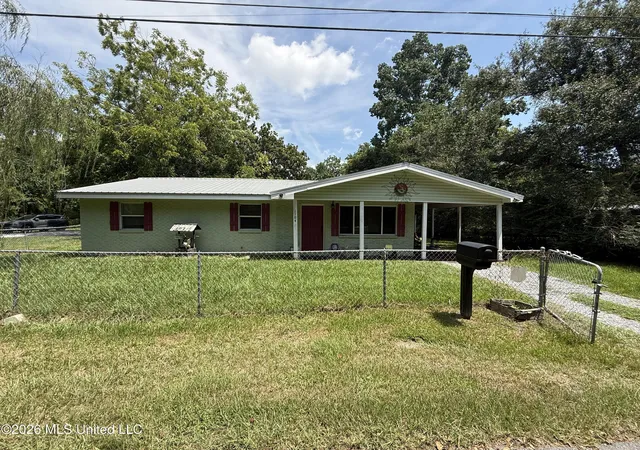 Photo 1 of Single family home for sale at 1104 Hardy Ave, Gulfport, MS 39501 | MLS# 4160622 | Listing updated on 2026-09-09