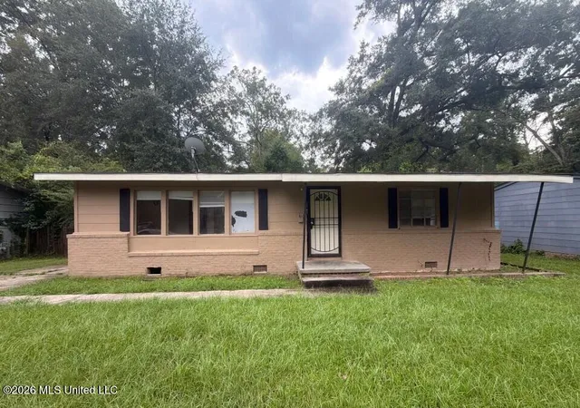 Photo 1 of Single family home for sale at 2747 Emerald Dr, Jackson, MS 39212 | MLS# 4158969 | Listing updated on 2026-08-12