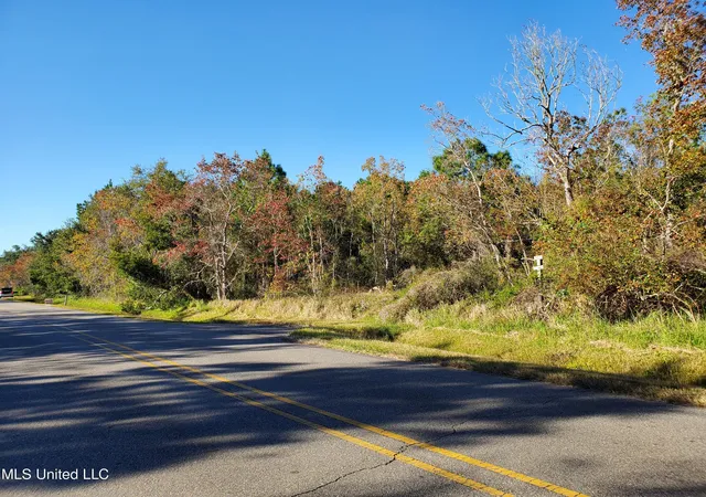 Photo 2 of Land for sale at 3098 Washington St, Bay Saint Louis, MS 39520 | MLS# 4158998 | Listing updated on 2026-08-13