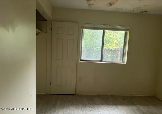 Photo 4 of Single family home for sale at 1604 Woody Dr, Jackson, MS 39212 | MLS# 4158975 | Listing updated on 2026-08-12