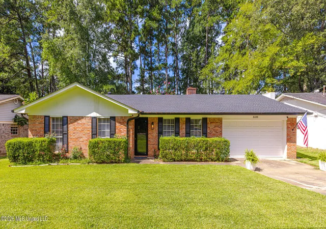 Photo 1 of Sale Pending at 3405 Forest Hl Rd, Jackson, MS 39212 | MLS# 4159002 | Listing updated on 2026-09-07