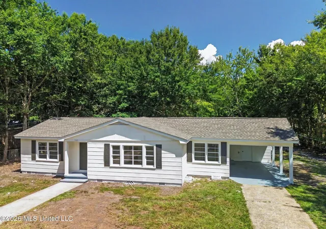 Photo 1 of Sale Pending at 3513 Hemlock Ave, Moss Point, MS 39563 | MLS# 4158983 | Listing updated on 2026-09-16