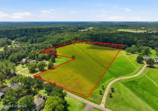 Land for sale at 428 Country Clb Rd, Canton, MS 39046 | MLS# 4159162