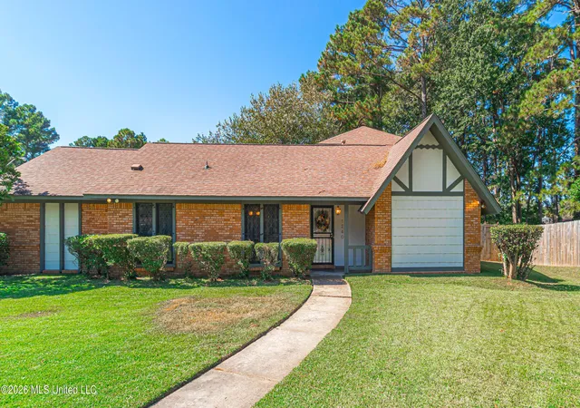 Photo 1 of Sale Pending at 1240 Scots Glen, Jackson, MS 39204 | MLS# 4159042 | Listing updated on 2026-08-18