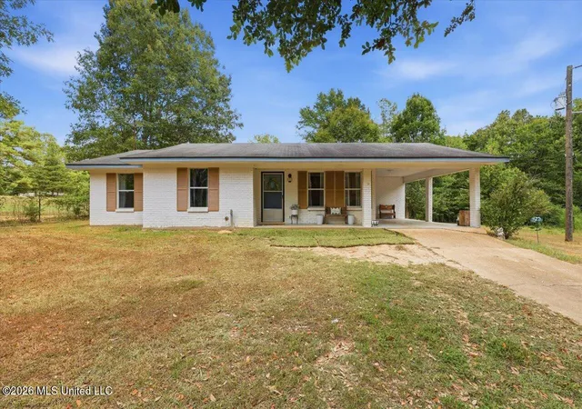 Single family home for sale at 2126 Boyd Rd, Utica, MS 39175 | MLS# 4159041