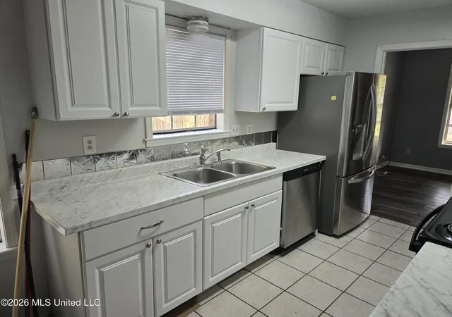 Photo 3 of Single family home for sale at 614 Capewood, Southaven, MS 38671 | MLS# 4159006 | Listing updated on 2026-09-20