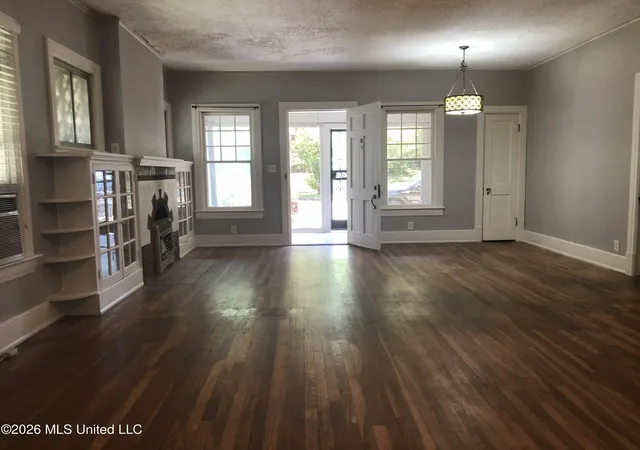 Photo 1 of Single family home for sale at 1319 Hazel St, Jackson, MS 39202 | MLS# 4159184 | Listing updated on 2026-08-28