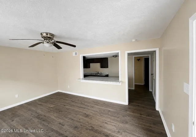 Photo 3 of Multi family home for sale at 1021 Raymond Rd, Jackson, MS 39204 | MLS# 4159019 | Listing updated on 2026-08-13