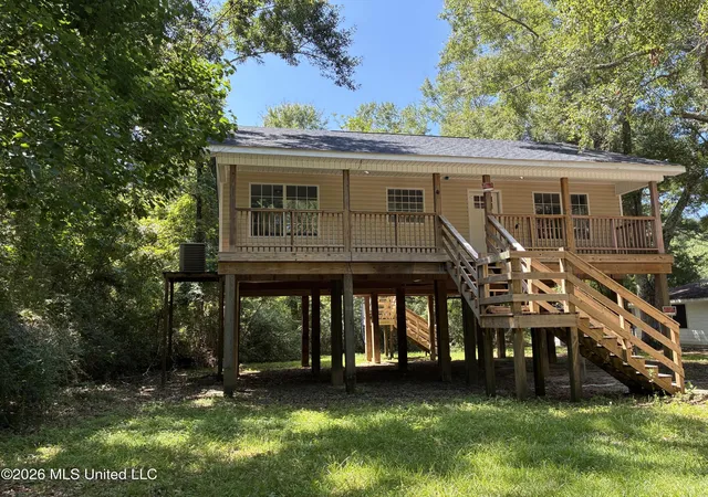 Photo 3 of Single family home for sale at 3718 Howze St, Moss Point, MS 39563 | MLS# 4159294 | Listing updated on 2026-08-15
