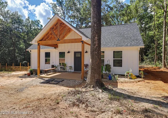 Photo 2 of Single family home for sale at 2455 Montcliff Dr, Vancleave, MS 39565 | MLS# 4159074 | Listing updated on 2026-09-13