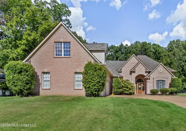 Photo 1 of Sale Pending at 3300 Woodland Tr, Southaven, MS 38672 | MLS# 4159098 | Listing updated on 2026-08-25