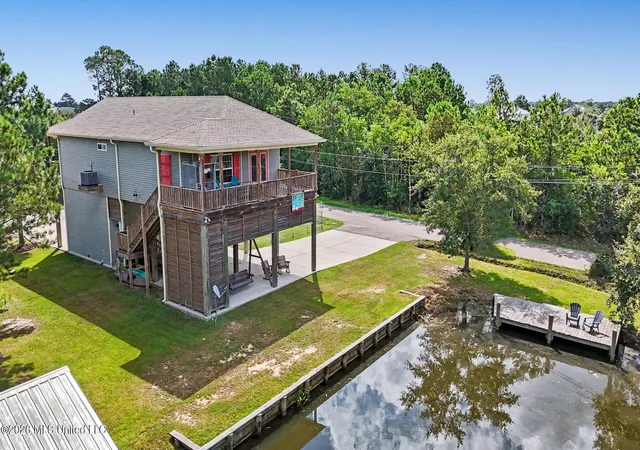 Photo 2 of Single family home for sale at 5009 Oklahoma St, Bay Saint Louis, MS 39520 | MLS# 4159075 | Listing updated on 2026-09-08