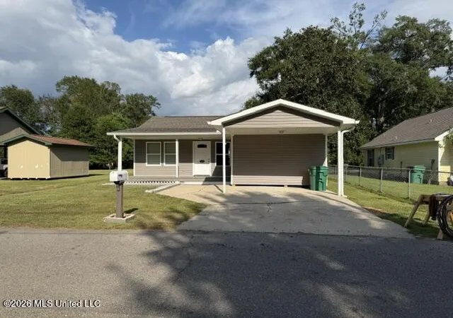 Photo 3 of Sale Pending at 712 N Haugh Ave, Picayune, MS 39466 | MLS# 4159130 | Listing updated on 2026-08-31