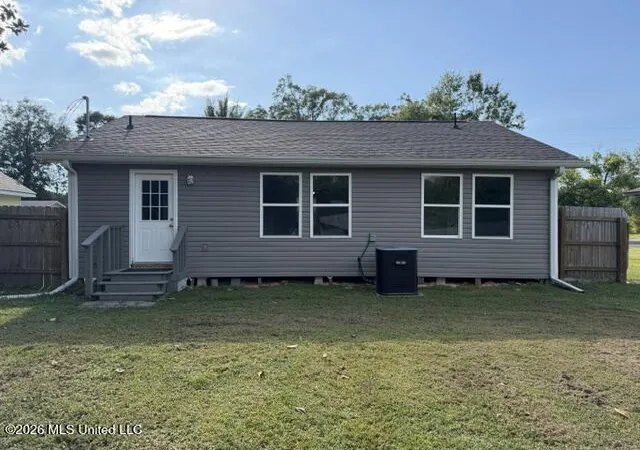 Photo 4 of Sale Pending at 712 N Haugh Ave, Picayune, MS 39466 | MLS# 4159130 | Listing updated on 2026-08-31