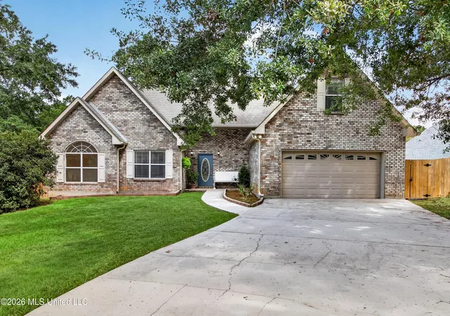 Photo 1 of Sale Pending at 846 Kipona Ct, Diamondhead, MS 39525 | MLS# 4159072 | Listing updated on 2026-09-09