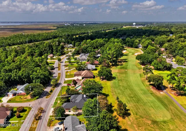 Photo 3 of Single family home for sale at 56135 E Diamondhead Dr, Diamondhead, MS 39525 | MLS# 4159397 | Listing updated on 2026-09-25