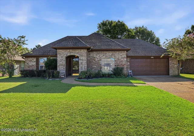 Photo 1 of Single family home for sale at 519 Planters Dr, Pearl, MS 39208 | MLS# 4159210 | Listing updated on 2026-08-25