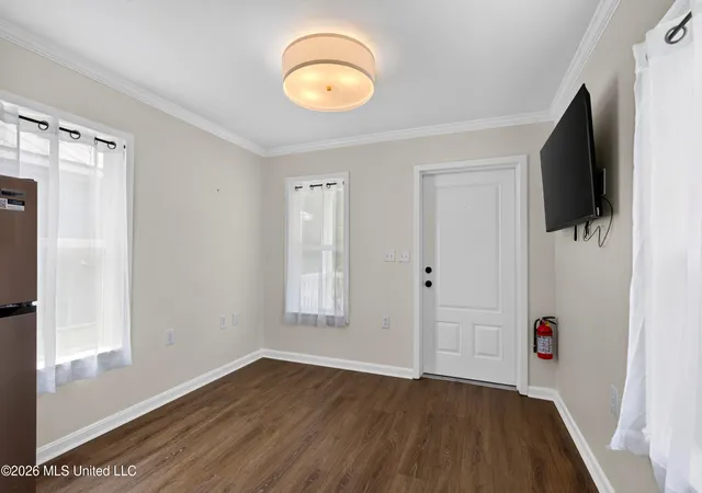 Photo 3 of Sale Pending at 2003 Government St, Ocean Springs, MS 39564 | MLS# 4159146 | Listing updated on 2026-09-06