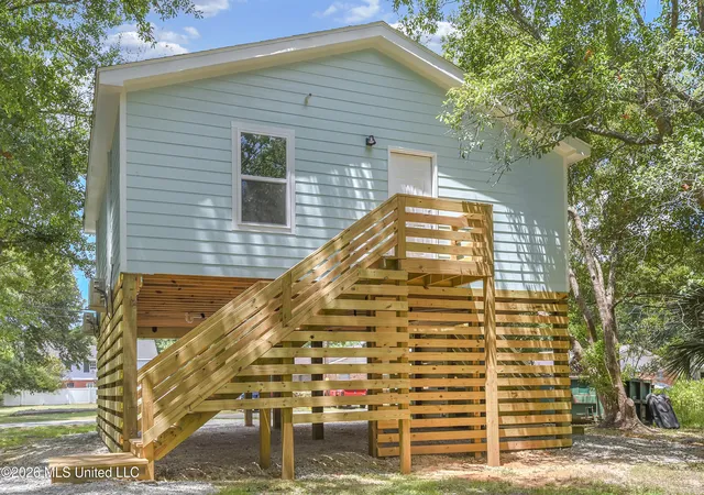 Photo 3 of Sale Pending at 3212 Argentina St, Pascagoula, MS 39581 | MLS# 4159224 | Listing updated on 2026-08-23