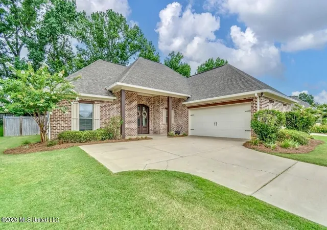 Photo 1 of Single family home for sale at 106 Owen St, Madison, MS 39110 | MLS# 4159217 | Listing updated on 2026-08-15