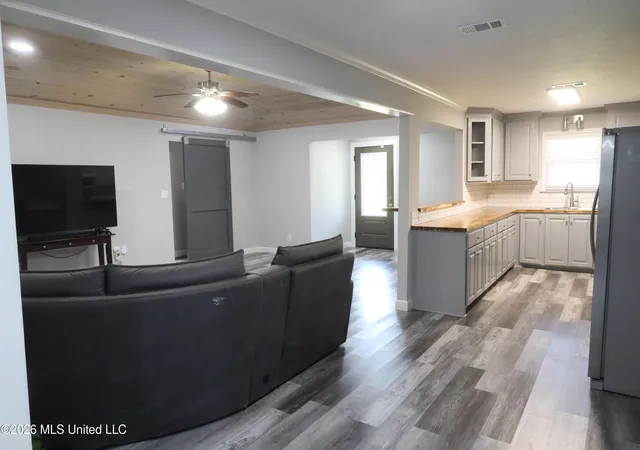 Photo 3 of Single family home for sale at 67 Willowbrook Ln, Brandon, MS 39042 | MLS# 4159121 | Listing updated on 2026-08-24