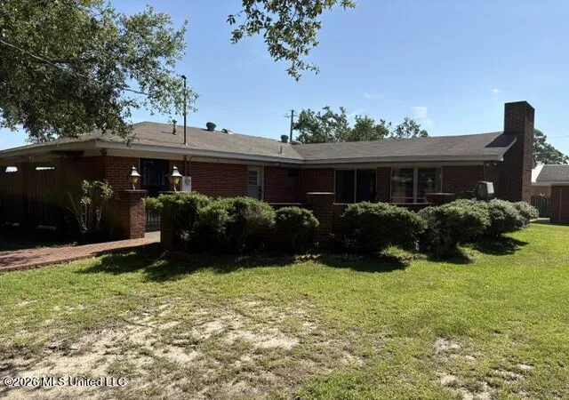 Photo 2 of Sale Pending at 1057 Anderson St, Forest, MS 39074 | MLS# 4159118 | Listing updated on 2026-08-16