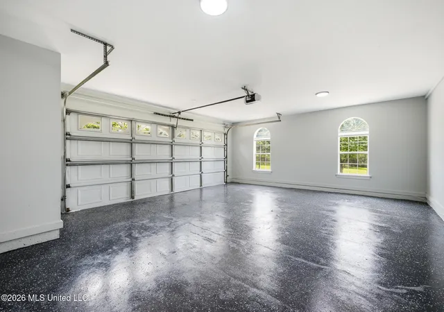 Photo 34 of Single family home for sale at 8690 Hunters Run Dr, Olive Branch, MS 38654 | MLS# 4159270 | Listing updated on 2026-08-14