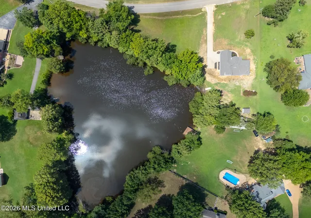 Photo 3 of Sale Pending at 8690 Hunters Run Dr, Olive Branch, MS 38654 | MLS# 4159270 | Listing updated on 2026-09-19