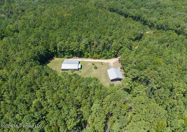 Photo 2 of Single family home for sale at 1907 Robinson Rd, Canton, MS 39046 | MLS# 4159566 | Listing updated on 2026-08-18