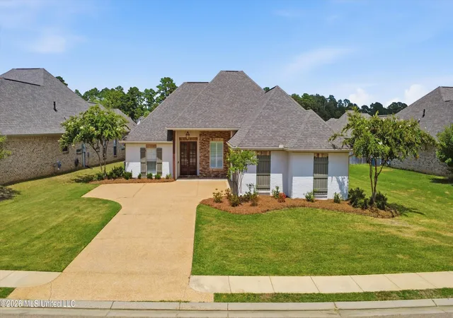 Photo 1 of Sale Pending at 420 Emerald Trl, Brandon, MS 39047 | MLS# 4159288 | Listing updated on 2026-08-16