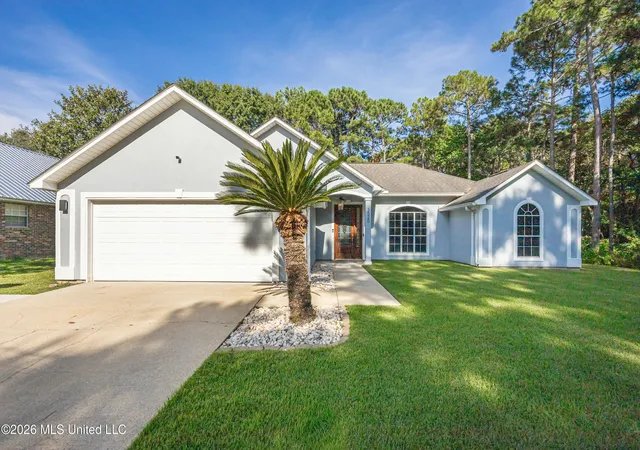 Photo 1 of Single family home for sale at 3520 N 4th Street, Ocean Springs, MS 39564 | MLS# 4159251 | Listing updated on 2026-08-19