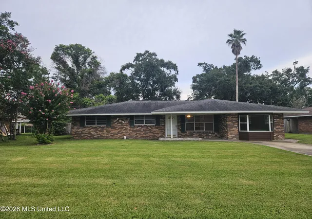 Photo 2 of Single family home for sale at 705 S Forest Ave, Long Beach, MS 39560 | MLS# 4159137 | Listing updated on 2026-09-04