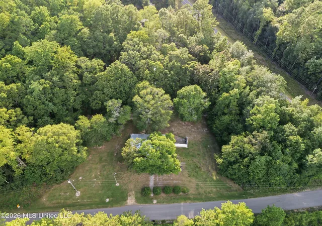 Photo 3 of Sale Pending at 8 Woods Rd, Wiggins, MS 39577 | MLS# 4159176 | Listing updated on 2026-09-17