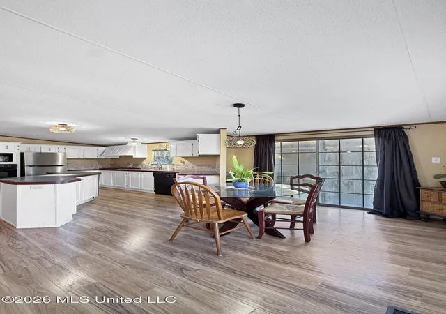 Photo 4 of Single family home for sale at 10750 Linohau Way, Diamondhead, MS 39525 | MLS# 4159604 | Listing updated on 2026-08-18