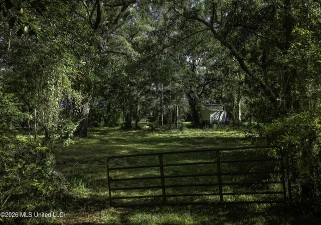 Photo 1 of Land for sale at 3521 Government St, Ocean Springs, MS 39564 | MLS# 4159539 | Listing updated on 2026-09-11