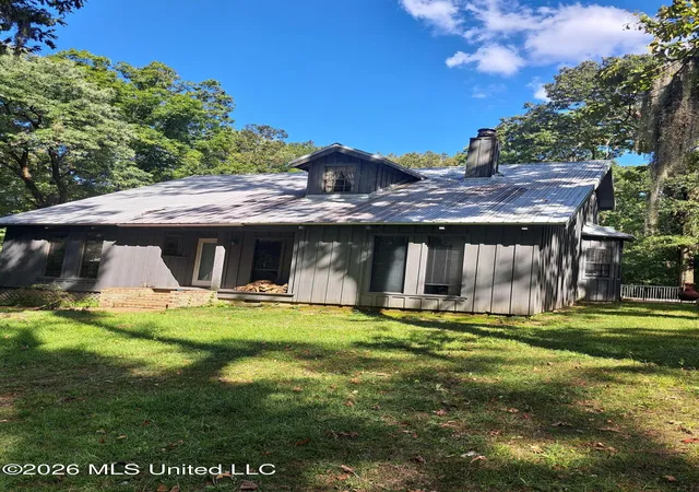 Photo 1 of Single family home for sale at 708 Laney Dr, Clinton, MS 39056 | MLS# 4159190 | Listing updated on 2026-09-04