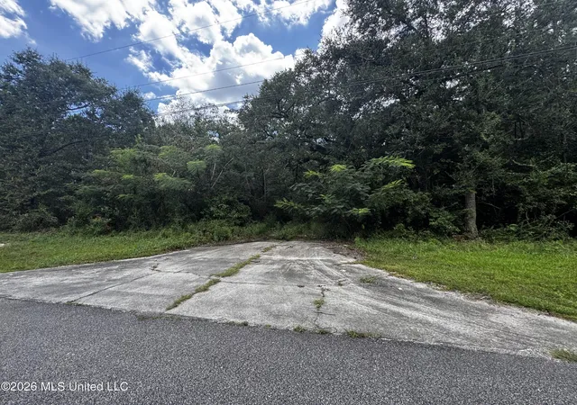 Photo 2 of Land for sale at 601 Brown Ave, Waveland, MS 39576 | MLS# 4159175 | Listing updated on 2026-09-18