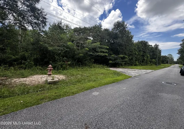 Photo 3 of Land for sale at 601 Brown Ave, Waveland, MS 39576 | MLS# 4159175 | Listing updated on 2026-09-18