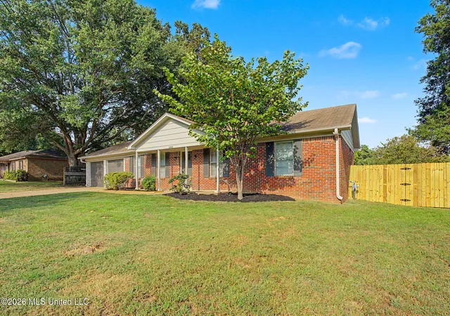 Photo 3 of Single family home for sale at 6800 Countrywood Rd, Horn Lake, MS 38637 | MLS# 4159180 | Listing updated on 2026-08-26