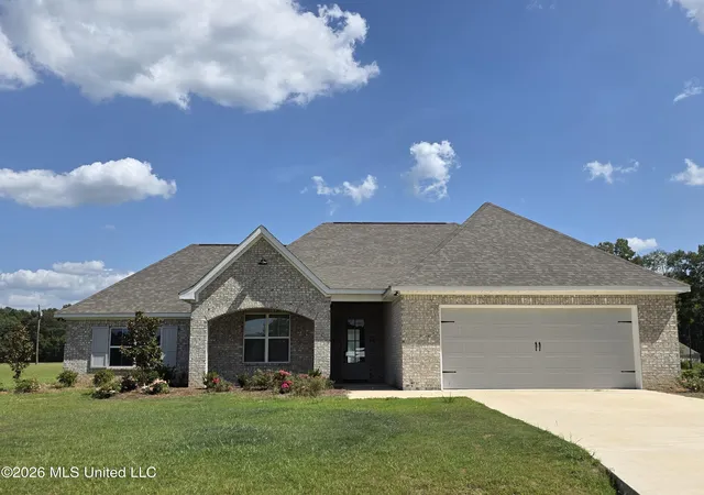 Photo 1 of Single family home for sale at 235 Lizzy Ln, Brandon, MS 39047 | MLS# 4159704 | Listing updated on 2026-09-04