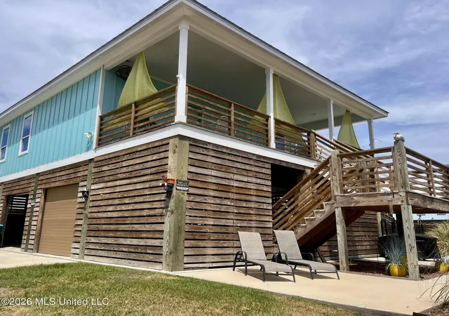 Photo 3 of Single family home for sale at 127 17th Street, Gulfport, MS 39507 | MLS# 4159335 | Listing updated on 2026-08-17