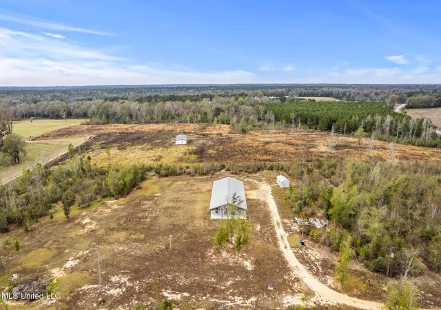 2nd image of 284 W Wire Rd, Perkinston, MS 39573 | MLS# 4159349