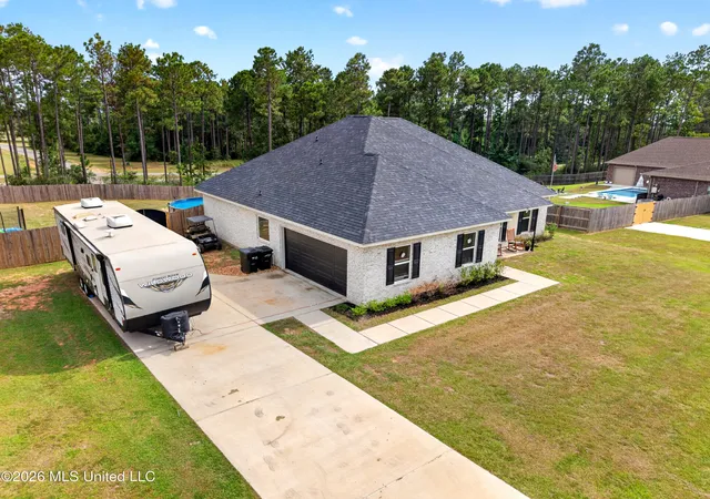 Photo 3 of Single family home for sale at 79 Sweet Birch Dr, Carriere, MS 39426 | MLS# 4159221 | Listing updated on 2026-09-09
