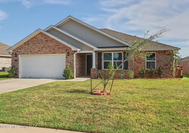 Photo 1 of Single family home for sale at 1059 Enclave Cir, Long Beach, MS 39560 | MLS# 4159276 | Listing updated on 2026-09-08