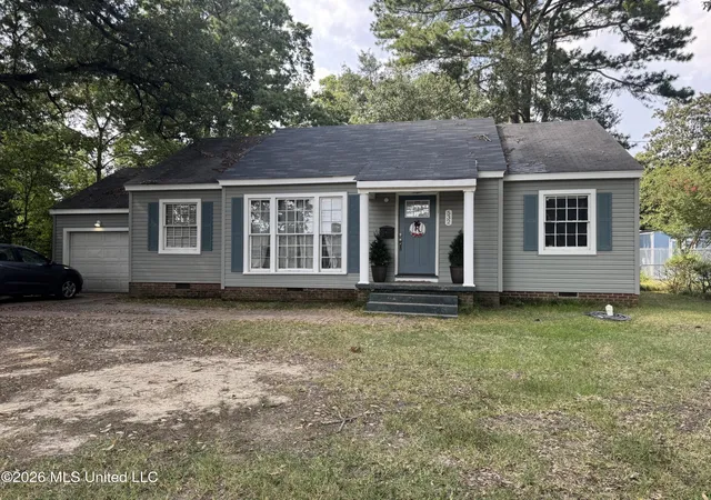 Photo 1 of Sale Pending at 532 E Northside Dr, Jackson, MS 39206 | MLS# 4159430 | Listing updated on 2026-09-06