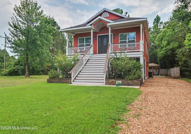 Photo 3 of Single family home for sale at 1009 Saint Joseph St, Waveland, MS 39576 | MLS# 4159241 | Listing updated on 2026-09-03