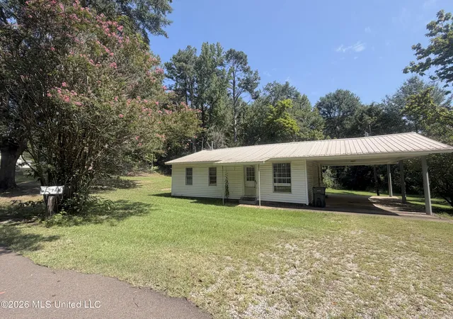 Photo 3 of Single family home for sale at 768 Temperance Hl Cir, Potts Camp, MS 38659 | MLS# 4159256 | Listing updated on 2026-10-21