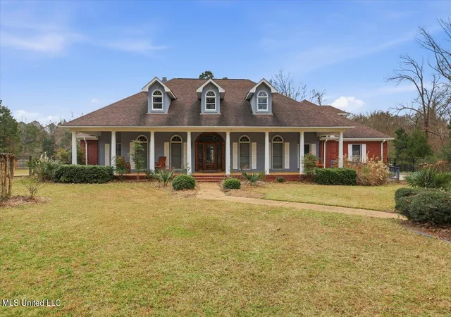 Photo 1 of Single family home for sale at 112 Saddle Crk Cvs, Canton, MS 39046 | MLS# 4159245 | Listing updated on 2026-08-14
