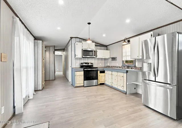 Photo 4 of Single family home for sale at 28233 Willie Malley Rd, Pass Christian, MS 39571 | MLS# 4159275 | Listing updated on 2026-09-20