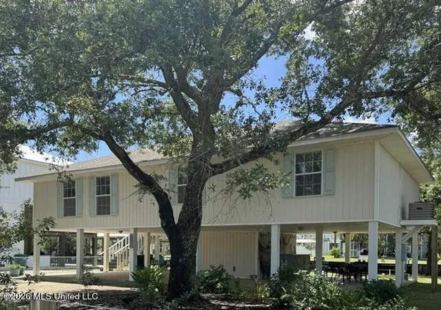 Photo 1 of Single family home for sale at 4069 Robin St, Bay Saint Louis, MS 39520 | MLS# 4159350 | Listing updated on 2026-08-17